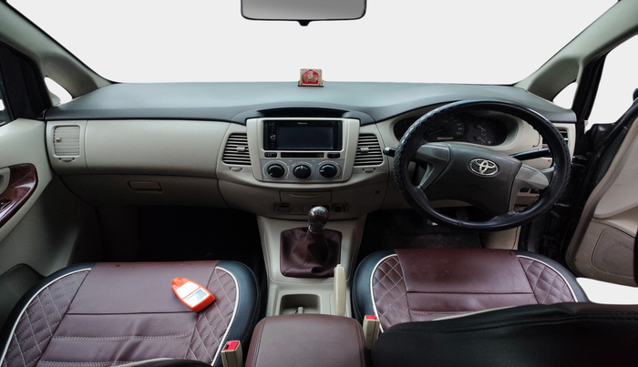 2013 Toyota Innova 2.5 GX 8 STR, Diesel, Manual, 2,07,572 km, interior