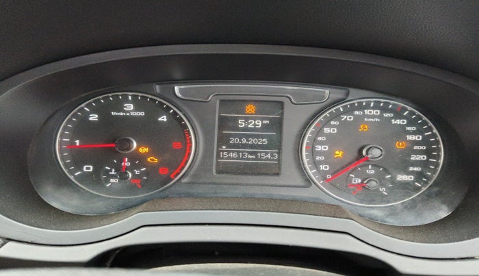 2015 Audi Q3 30 TDI MT S Edition, Diesel, Manual, 1,54,613 km, interior