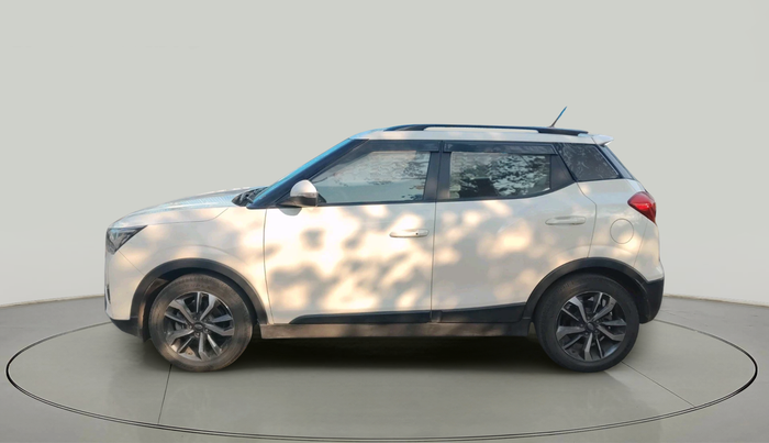 2021 Mahindra XUV300 W8 (O) 1.2 PETROL AMT, Petrol, Automatic, 41,613 km, exterior