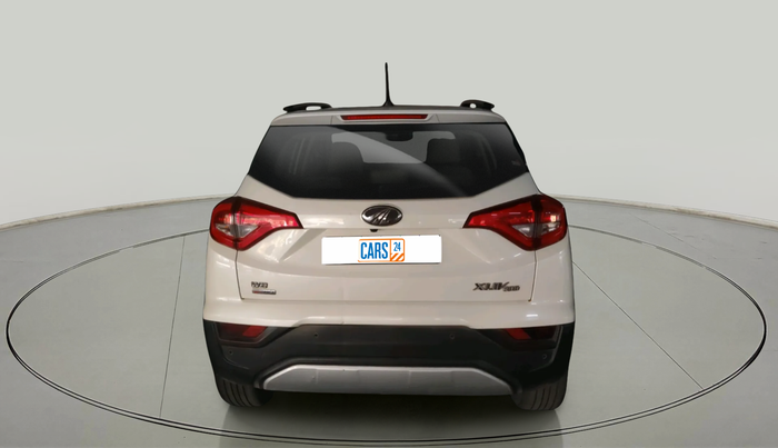 2021 Mahindra XUV300 W8 (O) 1.2 PETROL AMT, Petrol, Automatic, 41,613 km, exterior