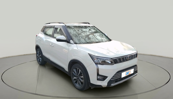 2021 Mahindra XUV300 W8 (O) 1.2 PETROL AMT, Petrol, Automatic, 41,613 km, exterior