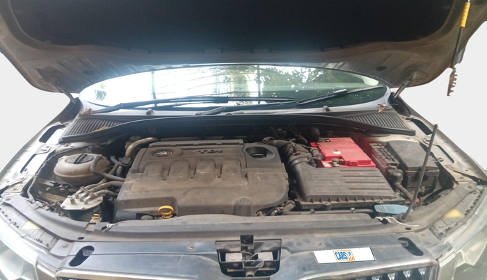 2015 Skoda Octavia AMBITION 2.0 TDI, Diesel, Manual, 1,41,143 km, exterior