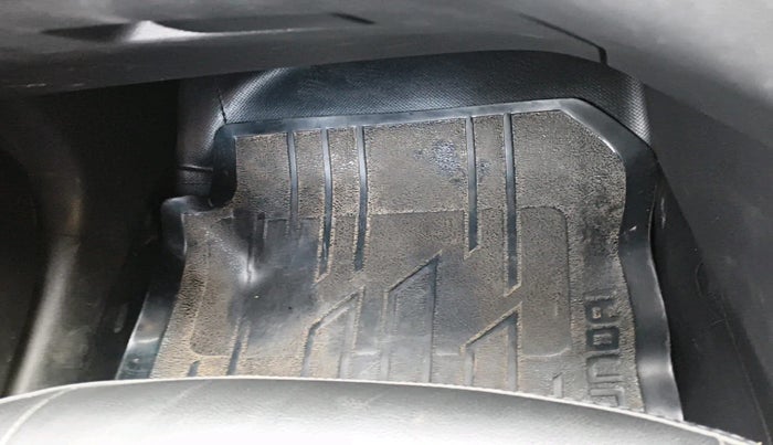 2016 Hyundai i20 Active 1.2 S, Petrol, Manual, 1,07,948 km, interior