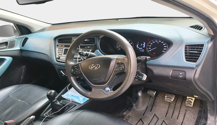 2016 Hyundai i20 Active 1.2 S, Petrol, Manual, 1,07,948 km, interior