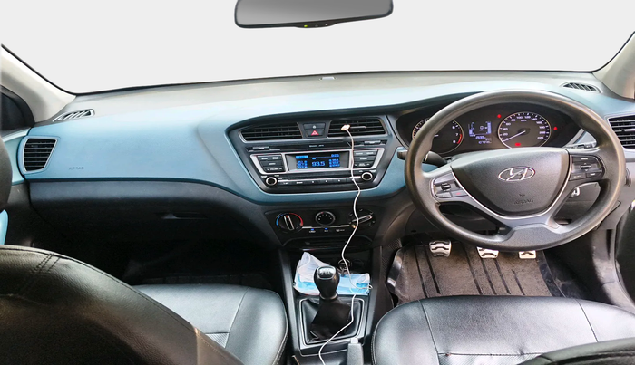 2016 Hyundai i20 Active 1.2 S, Petrol, Manual, 1,07,948 km, interior