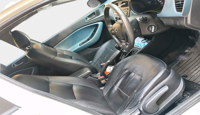 2016 Hyundai i20 Active 1.2 S, Petrol, Manual, 1,07,948 km, interior