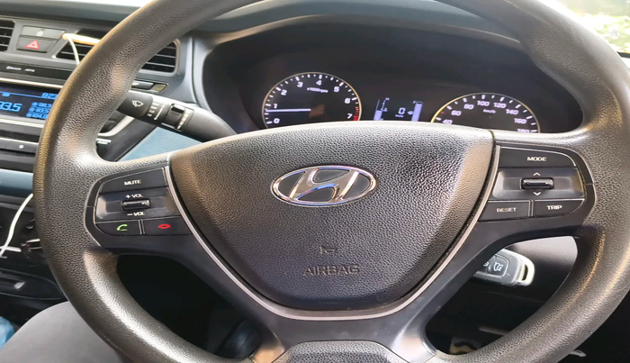 2016 Hyundai i20 Active 1.2 S, Petrol, Manual, 1,07,948 km, interior