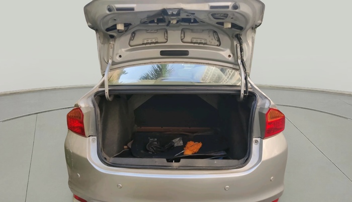 2014 Honda City 1.5L I-DTEC V, Diesel, Manual, 87,047 km, exterior