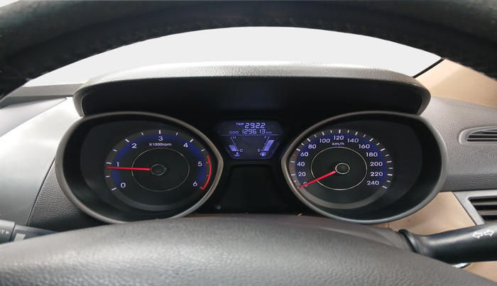 2013 Hyundai New Elantra 1.6 S MT DIESEL, Diesel, Manual, 1,29,613 km, interior