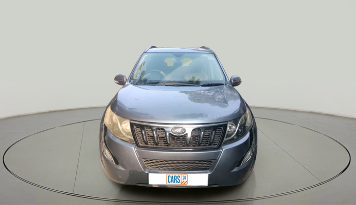 2016 Mahindra XUV500 W10, Diesel, Manual, 1,24,902 km, exterior