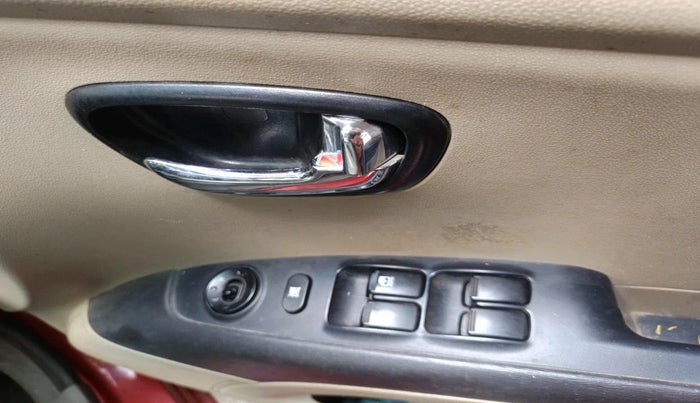 2012 Hyundai i10 MAGNA 1.2, Petrol, Manual, 50,127 km, interior