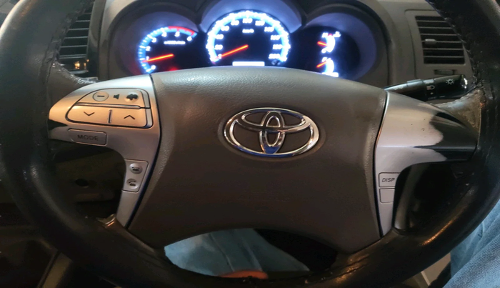 2012 Toyota Fortuner 3.0 4X2 MT, Diesel, Manual, 1,87,101 km, interior