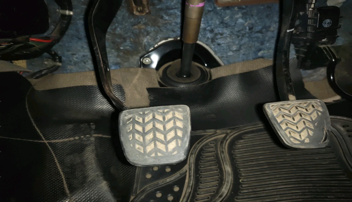 2012 Toyota Fortuner 3.0 4X2 MT, Diesel, Manual, 1,87,101 km, interior