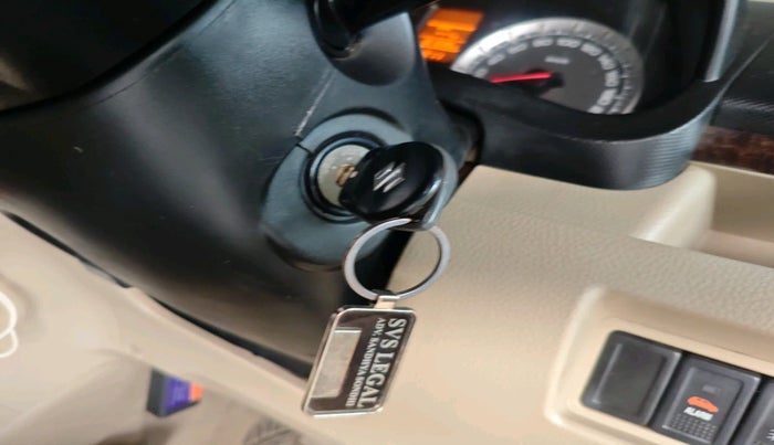 2013 Maruti Swift Dzire VXI, Petrol, Manual, 1,01,039 km, interior