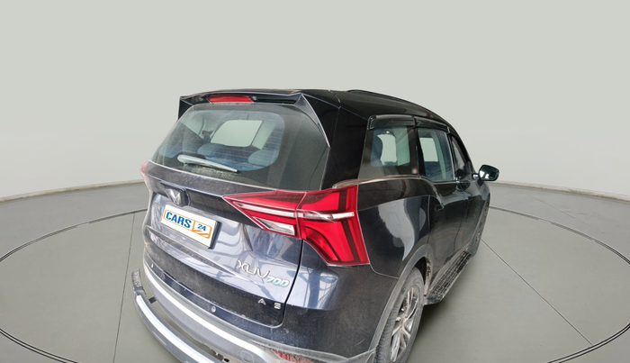 2022 Mahindra XUV700 AX 5 D AT 7 STR, Diesel, Automatic, 48,012 km, exterior