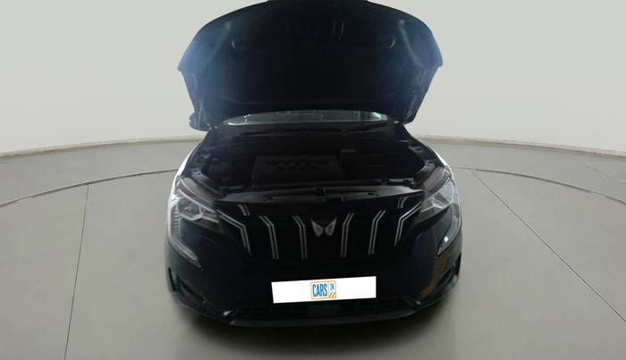 2022 Mahindra XUV700 AX 5 D AT 7 STR, Diesel, Automatic, 48,012 km, exterior