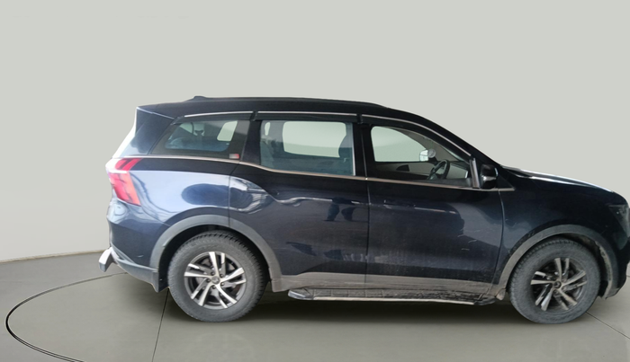 2022 Mahindra XUV700 AX 5 D AT 7 STR, Diesel, Automatic, 48,012 km, exterior