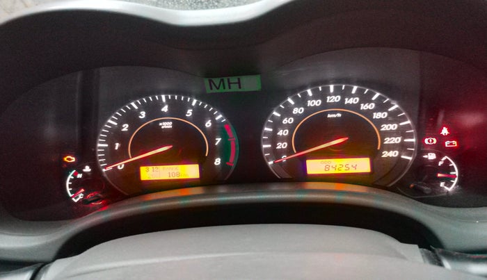 2010 Toyota Corolla Altis G PETROL, Petrol, Manual, 84,254 km, interior