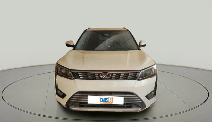 2020 Mahindra XUV300 W8 (O) 1.5 DIESEL, Diesel, Manual, 62,851 km, exterior