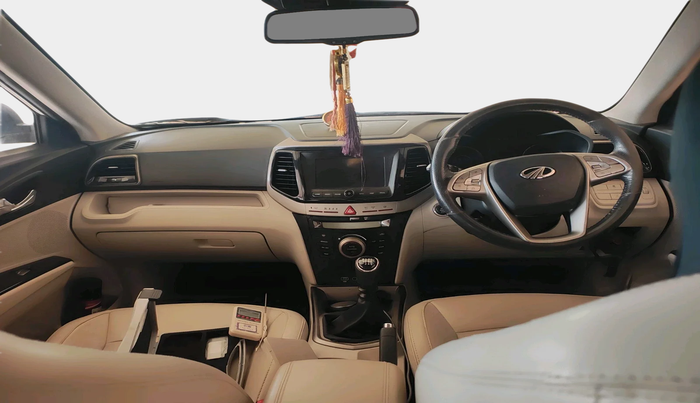 2020 Mahindra XUV300 W8 (O) 1.5 DIESEL, Diesel, Manual, 62,851 km, interior