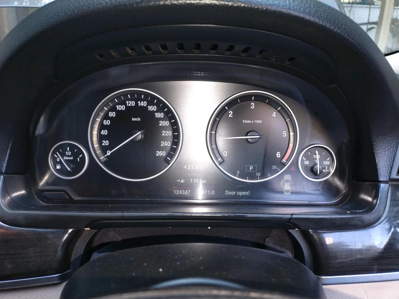 2012 BMW 5 Series 520D 2.0, Diesel, Automatic, 1,25,571 km, interior