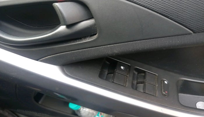 2021 Tata NEXON XM SUNROOF PETROL, Petrol, Manual, 32,610 km, interior