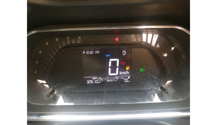 2021 Tata NEXON XM SUNROOF PETROL, Petrol, Manual, 32,610 km, interior