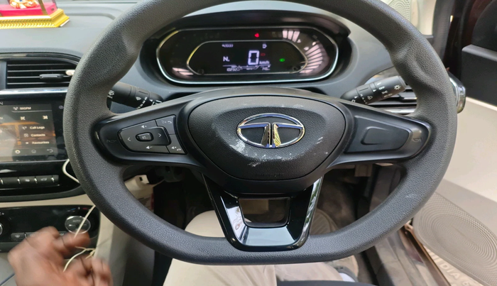 2022 Tata TIGOR XZA PLUS PETROL, Petrol, Automatic, 10,232 km, interior