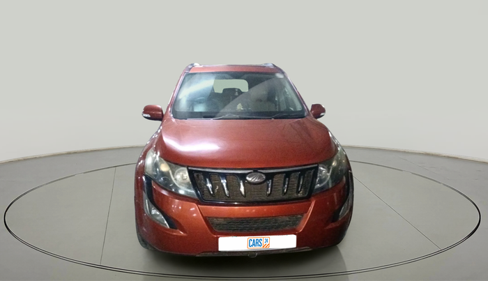 2016 Mahindra XUV500 W10 AT, Diesel, Automatic, 1,60,367 km, exterior