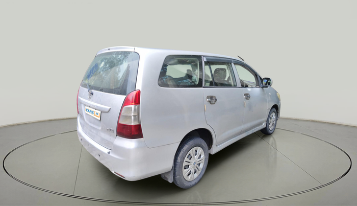 2013 Toyota Innova 2.5 GX 8 STR, Diesel, Manual, 1,72,000 km, exterior