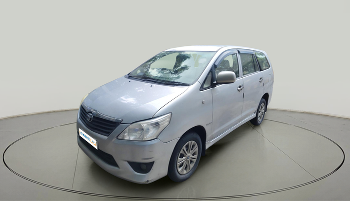 2013 Toyota Innova 2.5 GX 8 STR, Diesel, Manual, 1,72,000 km, exterior