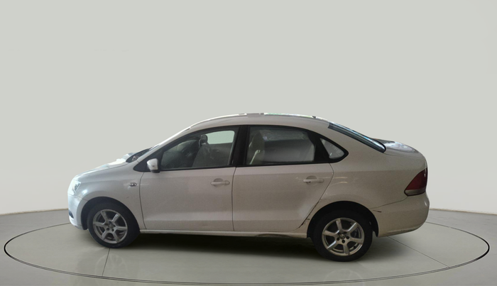 2013 Volkswagen Vento HIGHLINE 1.6 MPI, Petrol, Manual, 98,949 km, exterior