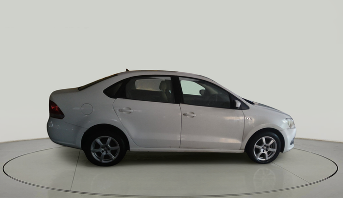 2013 Volkswagen Vento HIGHLINE 1.6 MPI, Petrol, Manual, 98,949 km, exterior