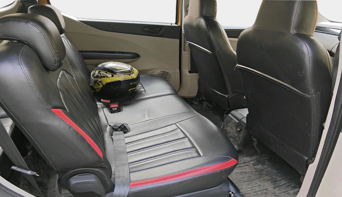 2021 Renault TRIBER RXT, Petrol, Manual, 47,921 km, interior