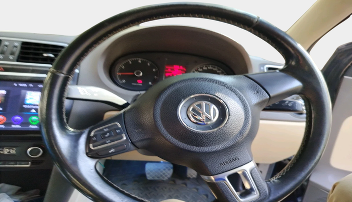 2012 Volkswagen Vento HIGHLINE PETROL AT, Petrol, Automatic, 45,871 km, interior