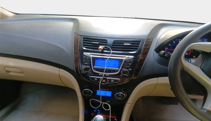 2013 Hyundai Verna FLUIDIC 1.6 VTVT SX AT, Petrol, Automatic, 40,316 km, interior