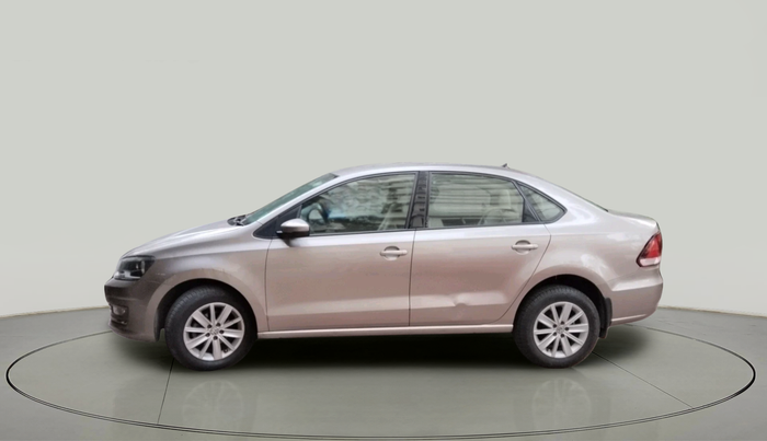 2016 Volkswagen Vento HIGHLINE 1.6 MPI, Petrol, Manual, 43,202 km, exterior