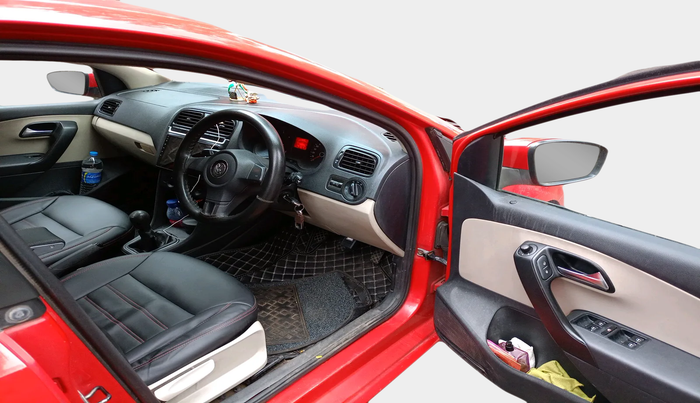 2012 Volkswagen Polo COMFORTLINE 1.2L, Diesel, Manual, 1,14,733 km, interior