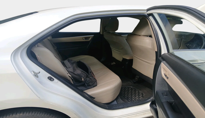 2014 Toyota Corolla Altis VL AT PETROL, Petrol, Automatic, 64,768 km, interior