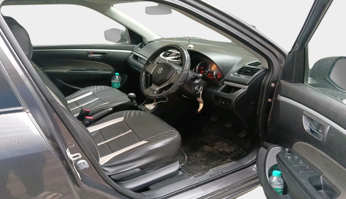 2016 Maruti Swift VXI, Petrol, Manual, 1,111 km, interior