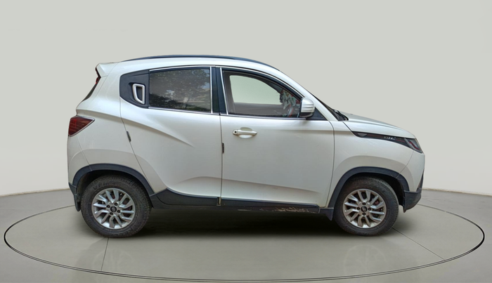 2016 Mahindra Kuv100 K8 D 6 STR, Diesel, Manual, 44,000 km, exterior