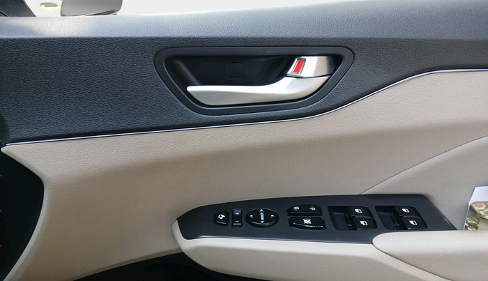 2018 Hyundai Verna 1.6 VTVT SX (O) AT, Petrol, Automatic, 84,319 km, interior