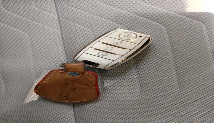 2023 KIA SONET 	 HTX 1.0 TURBO DCT, Petrol, Automatic, 14,175 km, interior