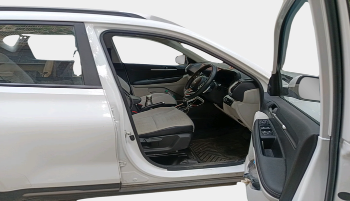 2023 KIA SONET 	 HTX 1.0 TURBO DCT, Petrol, Automatic, 14,175 km, interior