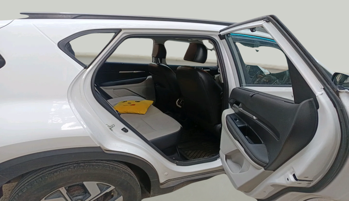 2023 KIA SONET 	 HTX 1.0 TURBO DCT, Petrol, Automatic, 14,175 km, interior