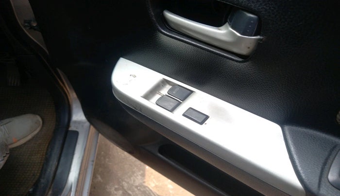 2014 Maruti Wagon R 1.0 LXI CNG, Petrol, Manual, 98,300 km, interior