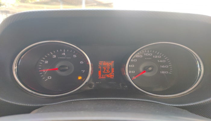 2015 Mahindra TUV300 T8 AMT, Diesel, Automatic, 1,17,534 km, interior