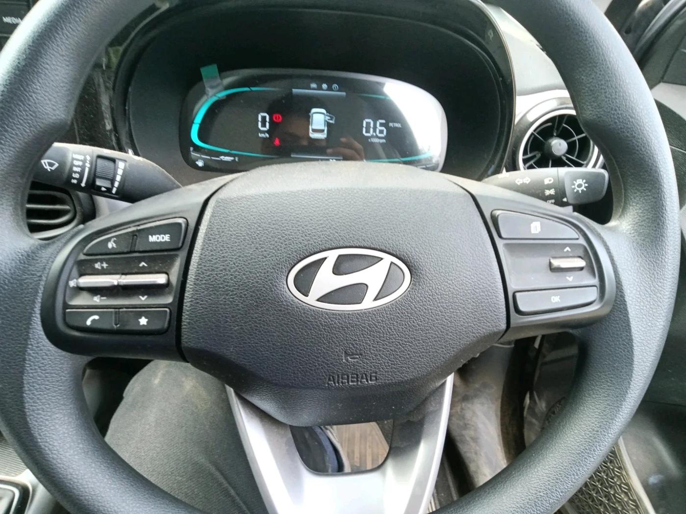 2025 Hyundai EXTER SX 1.2 MT Hy-CNG Duo , CNG, Manual, 2,440 km, interior