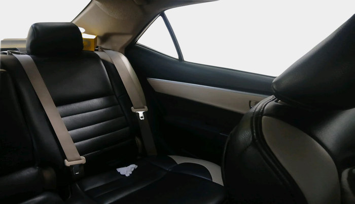 2015 Toyota Corolla Altis G PETROL, Petrol, Manual, 1,49,630 km, interior