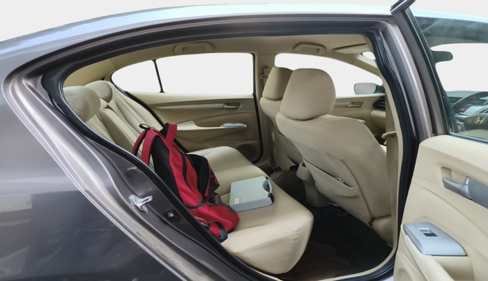 2011 Honda City 1.5L I-VTEC V MT, Petrol, Manual, 1,69,878 km, interior